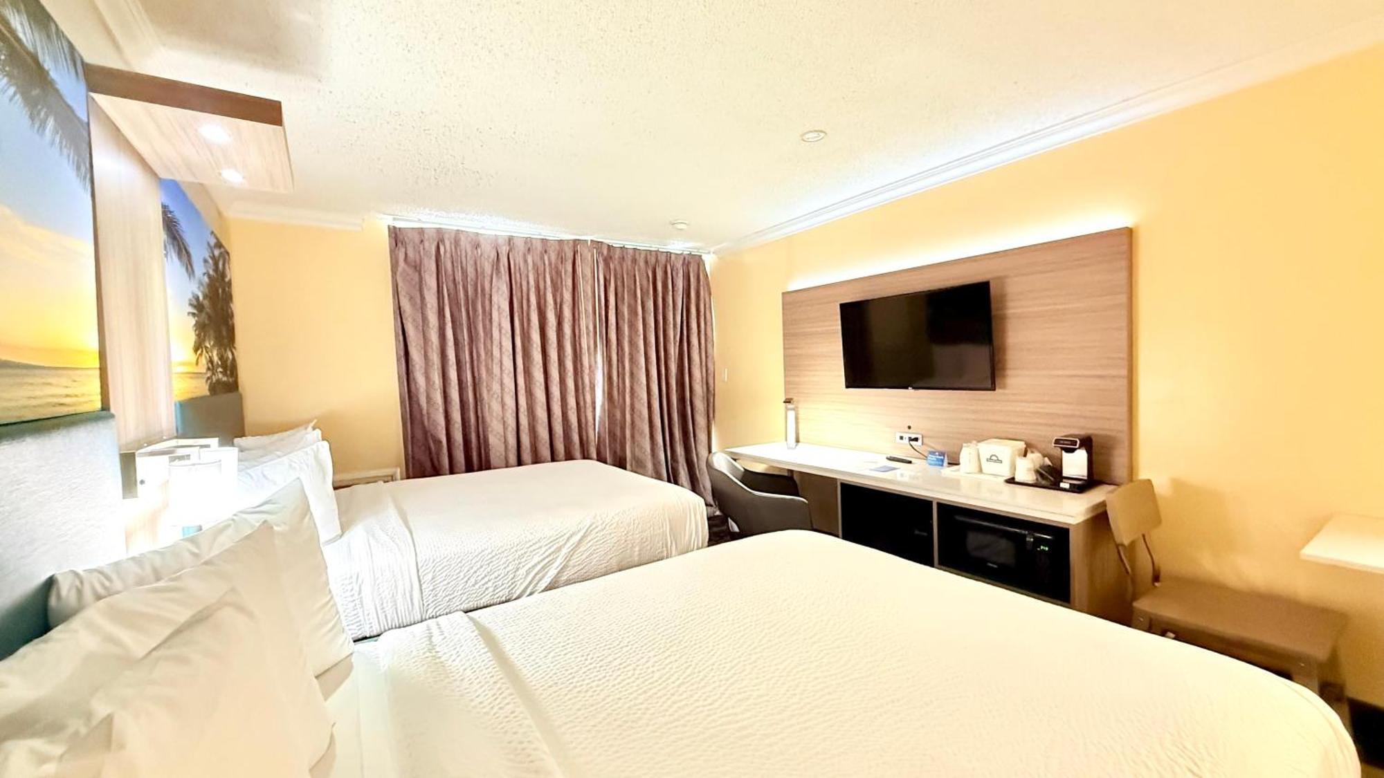 Days Inn By Wyndham Los Angeles Lax/Venicebch/Marina Delray Inglewood Exterior photo